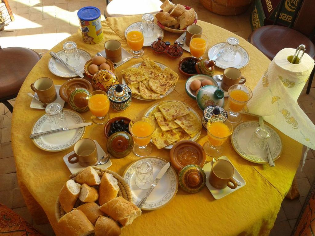 Maison Famille Tazi Фес Екстериор снимка