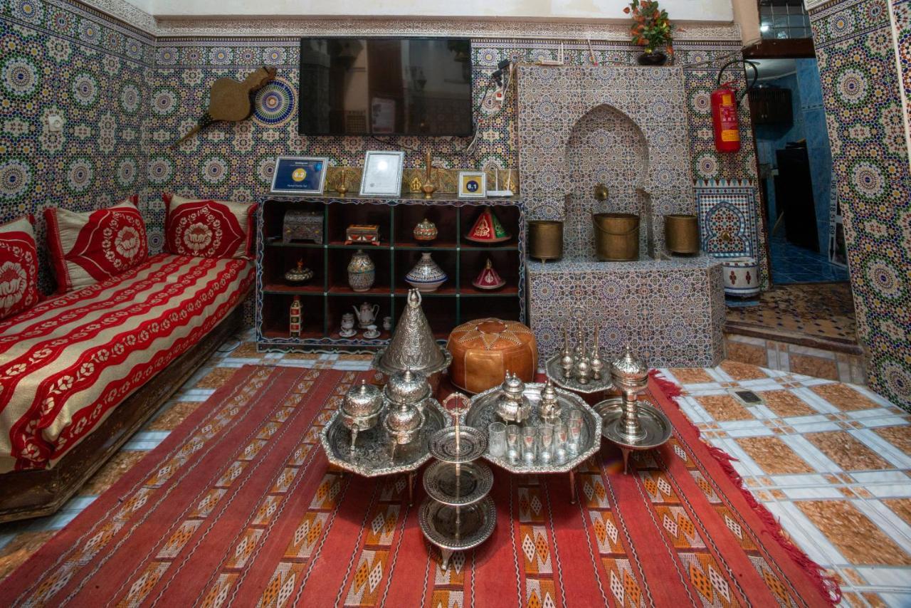 Maison Famille Tazi Фес Екстериор снимка